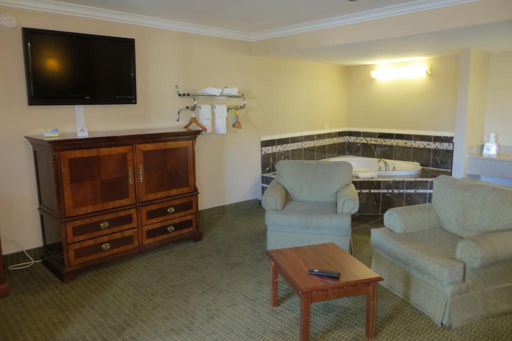 American Inn Stockton Ngoại thất bức ảnh