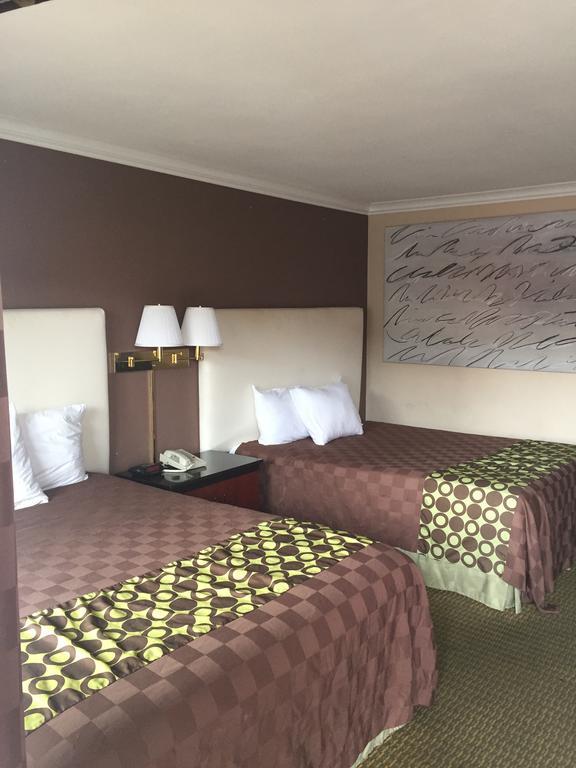 American Inn Stockton Ngoại thất bức ảnh
