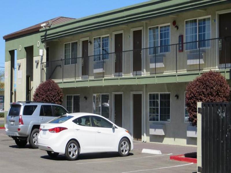 American Inn Stockton Ngoại thất bức ảnh