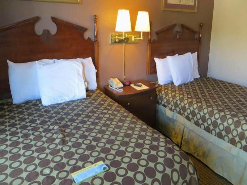 American Inn Stockton Ngoại thất bức ảnh